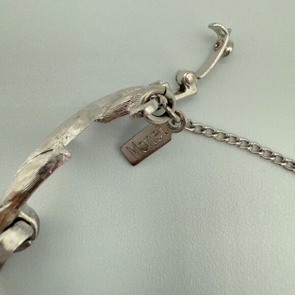 Vintage Monet Brushed Silver Leaf Design Bracelet with Safety Clasp - Picture 11 of 16